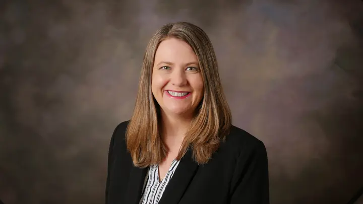 Photo of Dr. Minoff