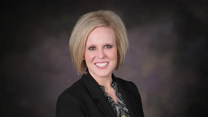 Photo of Dr. Megan Kramer