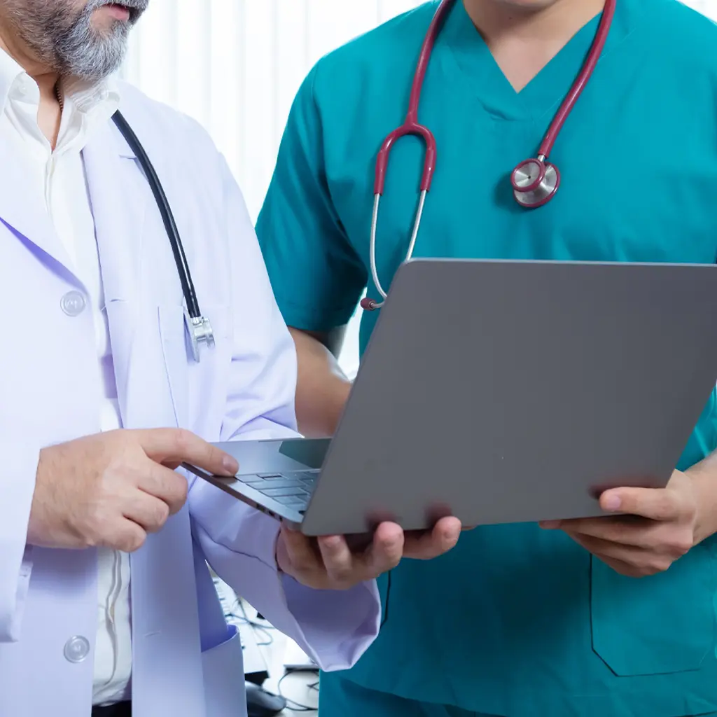 doctor talking to resident