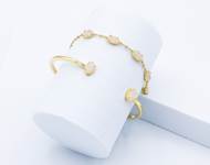 29. Kendra Scott Drusy Bracelet Set